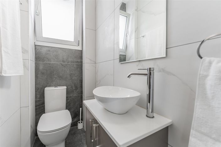 Image No.14-5 Bed Villa for sale