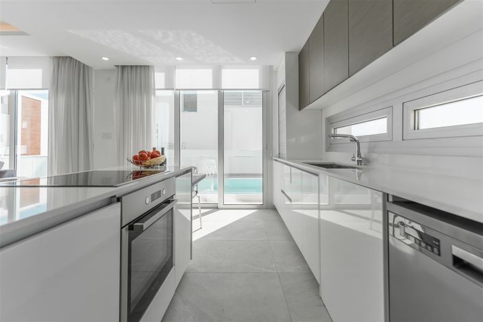 Image No.17-5 Bed Villa for sale