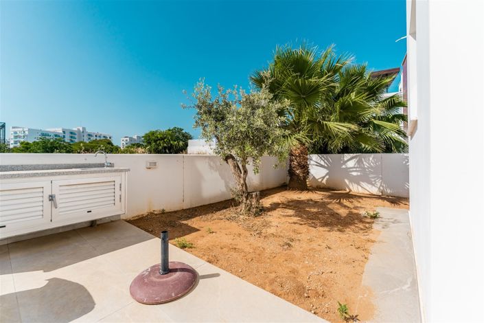 Image No.23-5 Bed Villa for sale