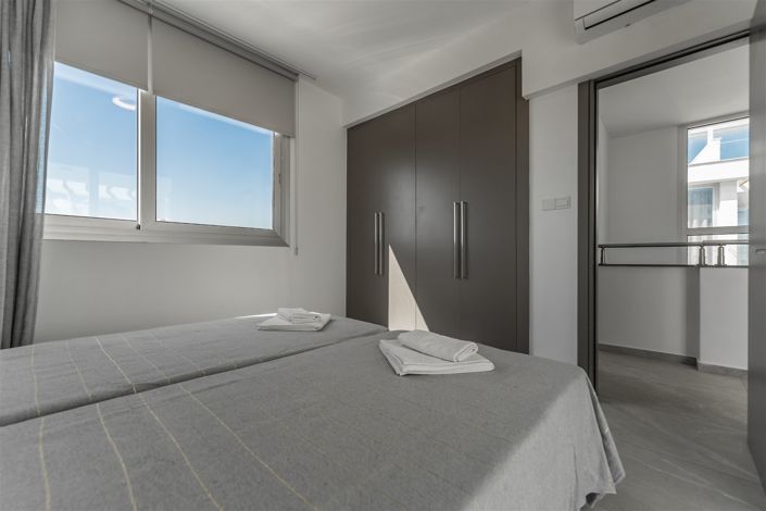 Image No.25-5 Bed Villa for sale