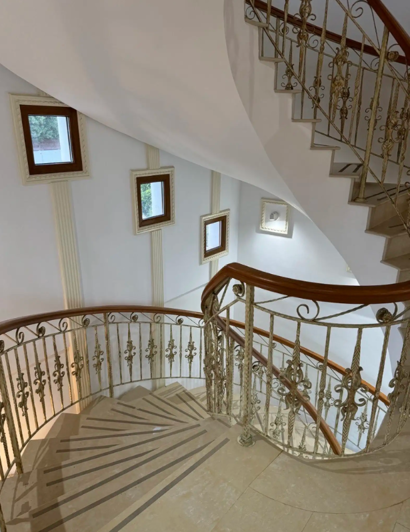 Image No.11-6 Bed House for sale