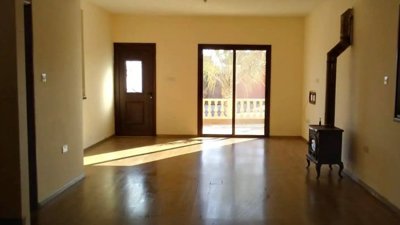 1b9456a3-2efc-489e-bc46-777ae1d1ee9d