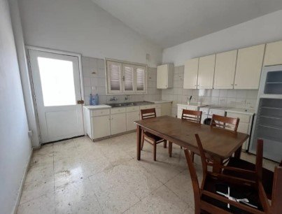 Image No.2-2 Bed House for sale