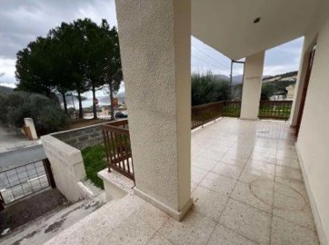 ec665a77-20c4-4edb-b83c-61103aa4a5c5