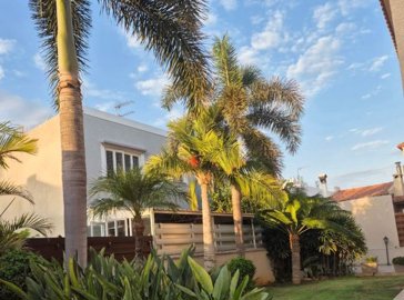 b1c4192e-7ad8-4e64-b196-05f064a9865e