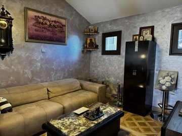 d30b9684-e7b6-4cdb-9839-0490f07ddd28