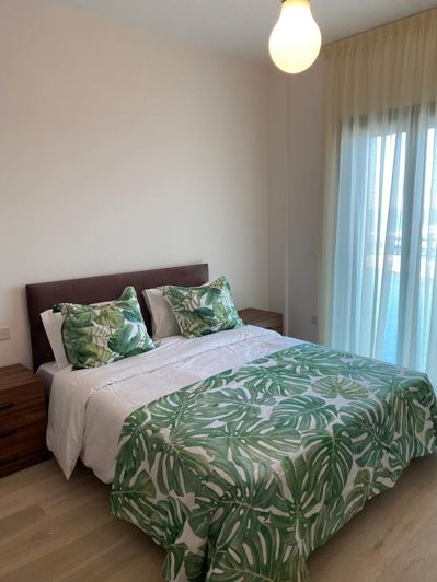 Image No.10-3 Bed Apartment for sale