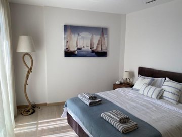 3b00b7b8-74a8-407f-9106-b144fd810ac0