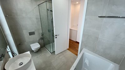 e694a5db-ea8e-4abc-b50e-271c16872b7b