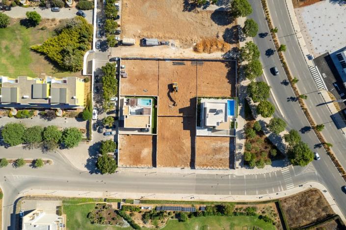 Image No.1-2 Bed Plot for sale