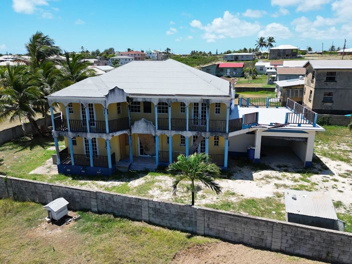 Image No.1-5 Bed Property for sale