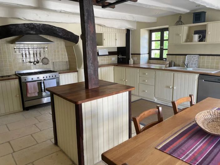 Image No.21-9 Bed House for sale