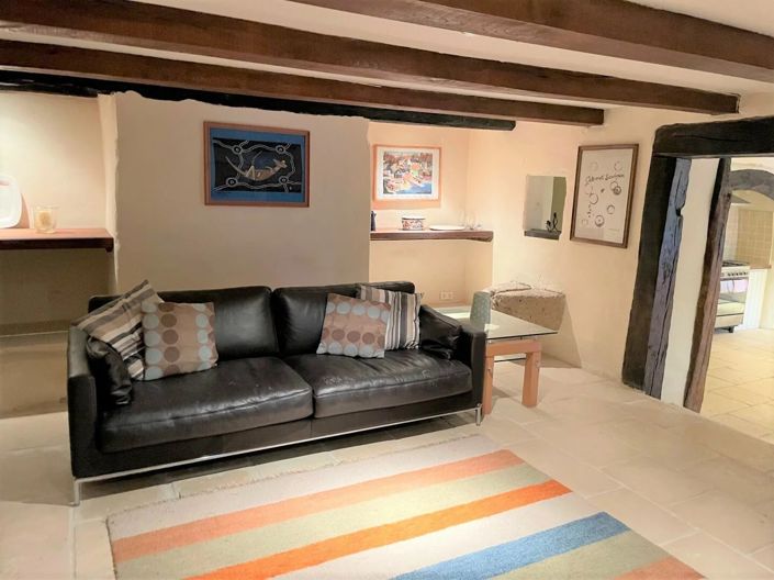 Image No.27-9 Bed House for sale