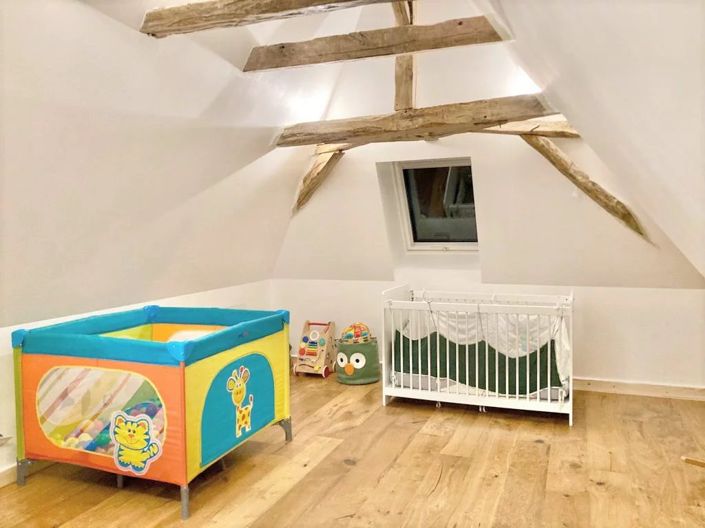 Image No.18-7 Bed House for sale