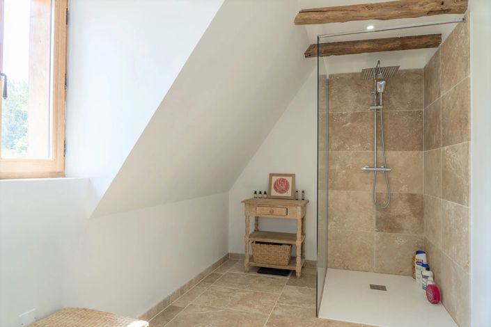 Image No.19-7 Bed House for sale