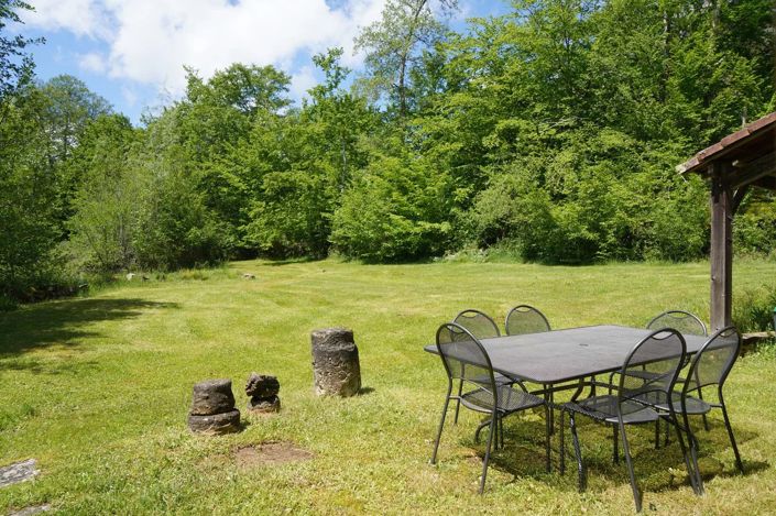 Image No.25-7 Bed House for sale