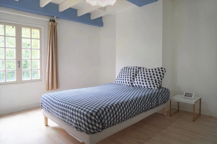 Image No.30-7 Bed House for sale