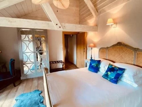 Image No.9-6 Bed House for sale