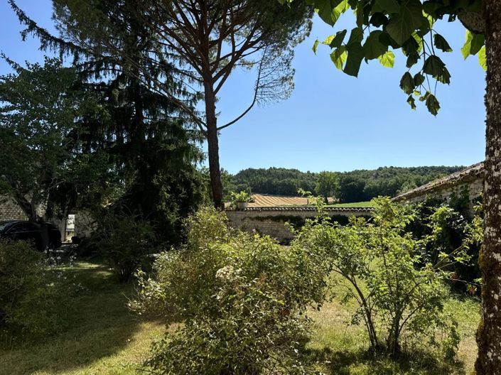 Image No.21-9 Bed House for sale