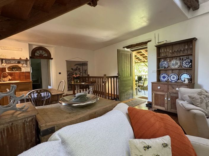 Image No.12-4 Bed House for sale