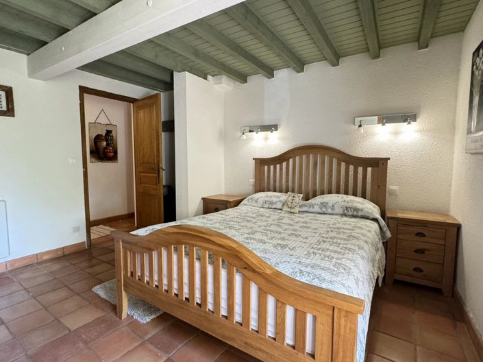 Image No.22-4 Bed House for sale