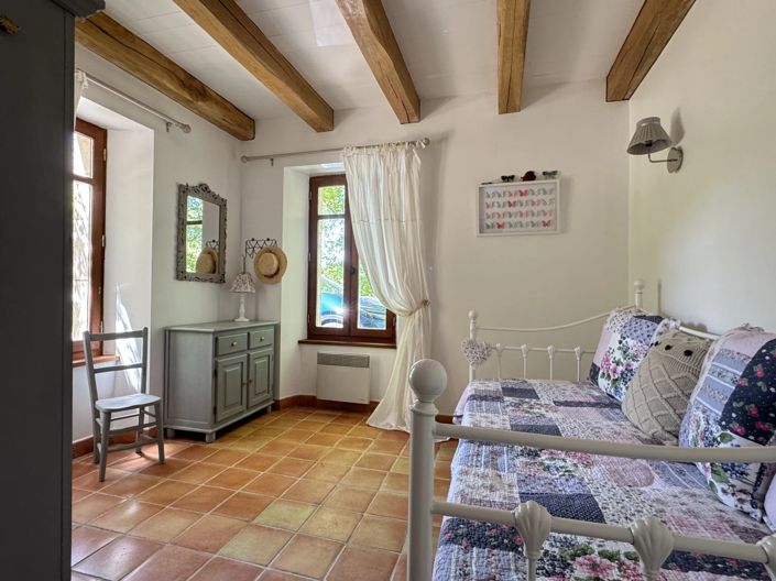 Image No.24-4 Bed House for sale