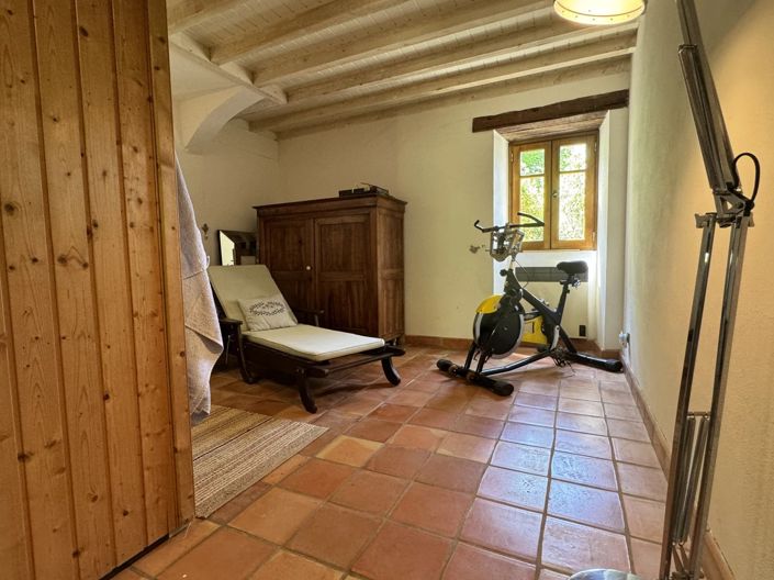 Image No.27-4 Bed House for sale