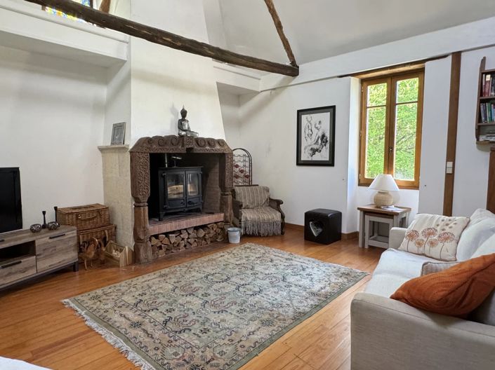 Image No.8-4 Bed House for sale