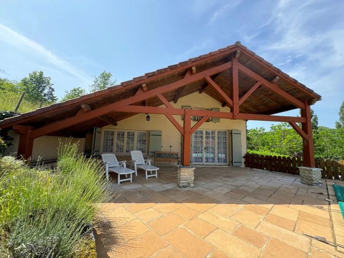 Image No.3-5 Bed House for sale