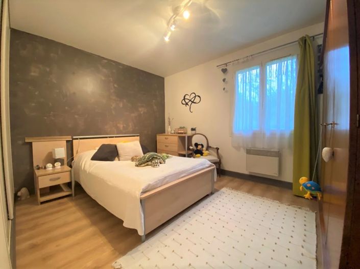 Image No.14-3 Bed House for sale