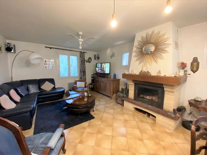 Image No.7-3 Bed House for sale