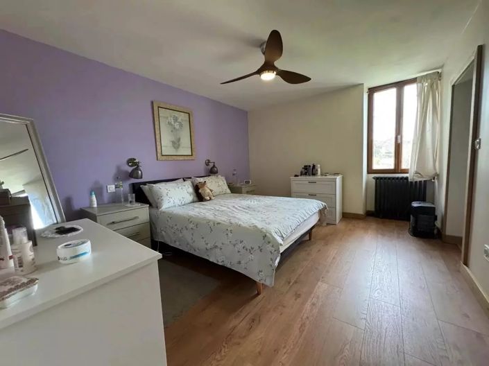 Image No.10-4 Bed House for sale