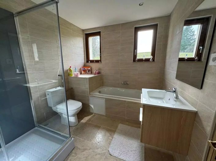 Image No.12-4 Bed House for sale