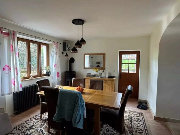 Image No.6-4 Bed House for sale