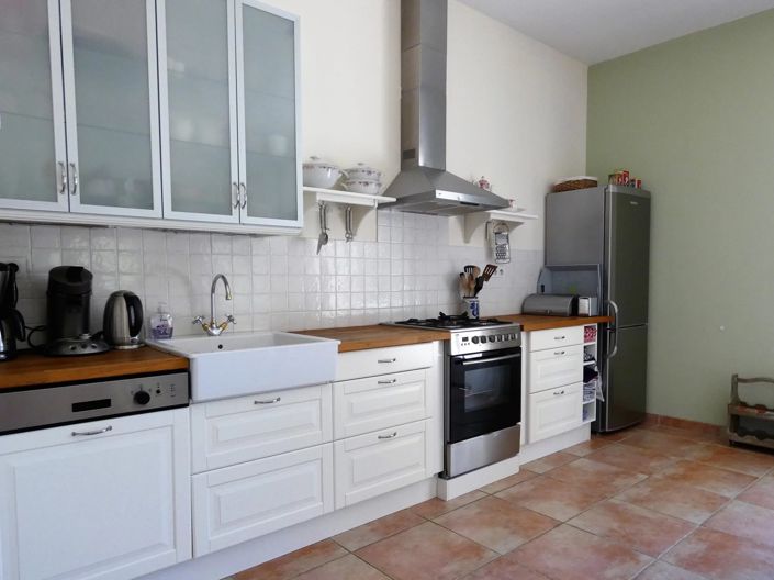 Image No.10-7 Bed House for sale