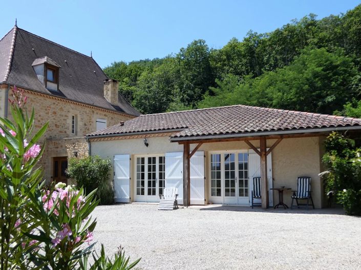 Image No.17-7 Bed House for sale