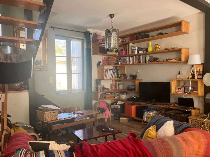 Image No.7-5 Bed House for sale