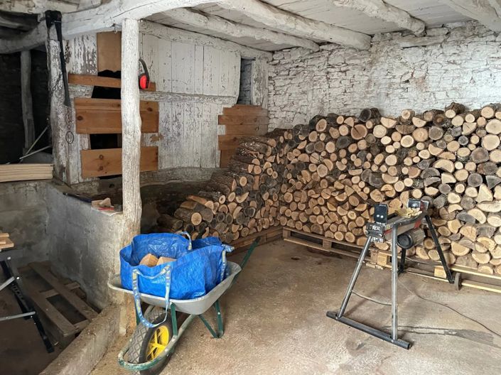 Image No.20-4 Bed House for sale