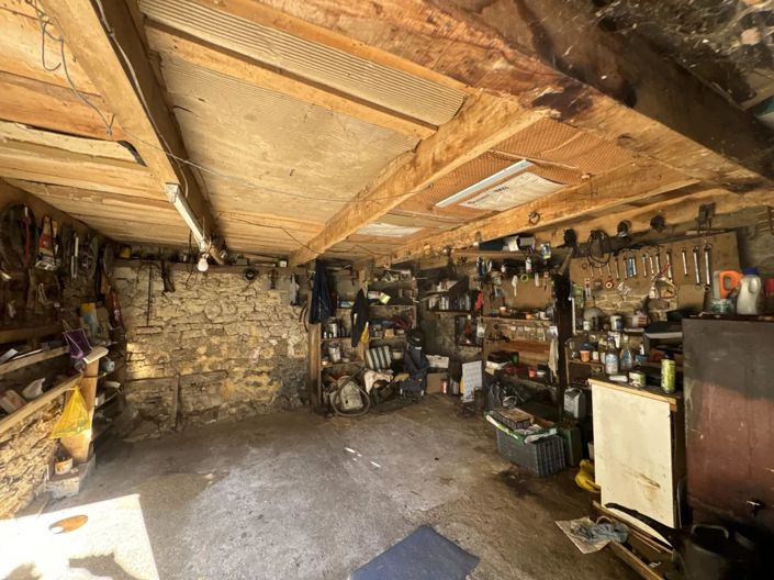 Image No.13-2 Bed House for sale