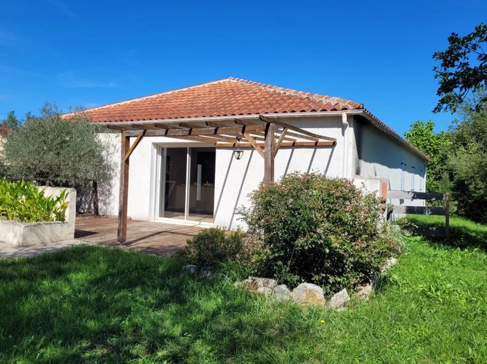 Image No.2-3 Bed House for sale