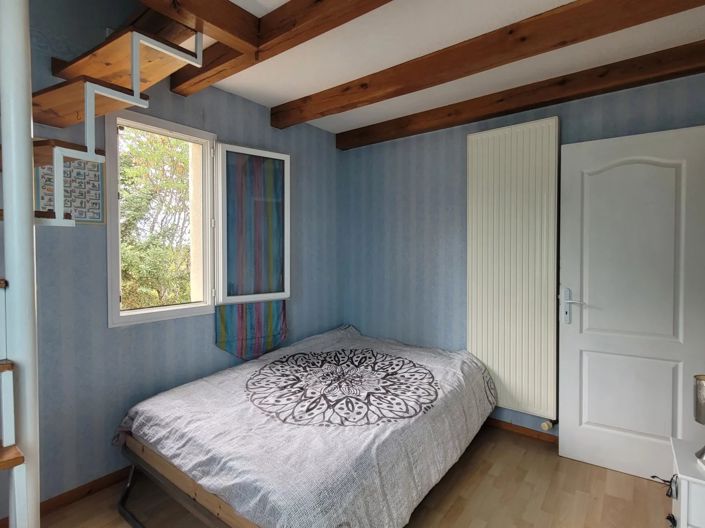 Image No.9-5 Bed House for sale