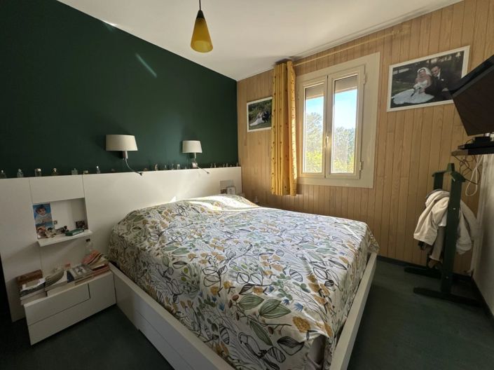 Image No.12-4 Bed House for sale