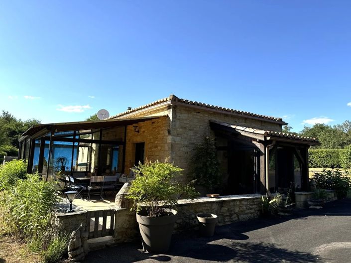 Image No.17-4 Bed House for sale