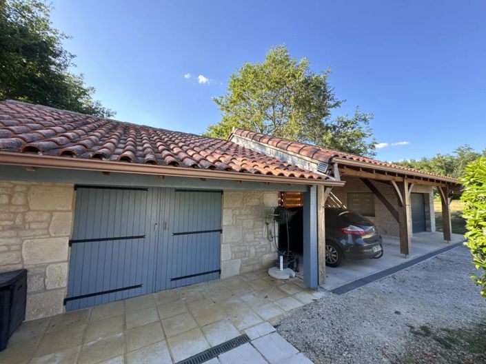 Image No.25-4 Bed House for sale