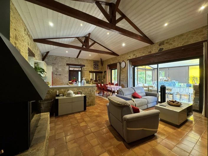 Image No.5-4 Bed House for sale