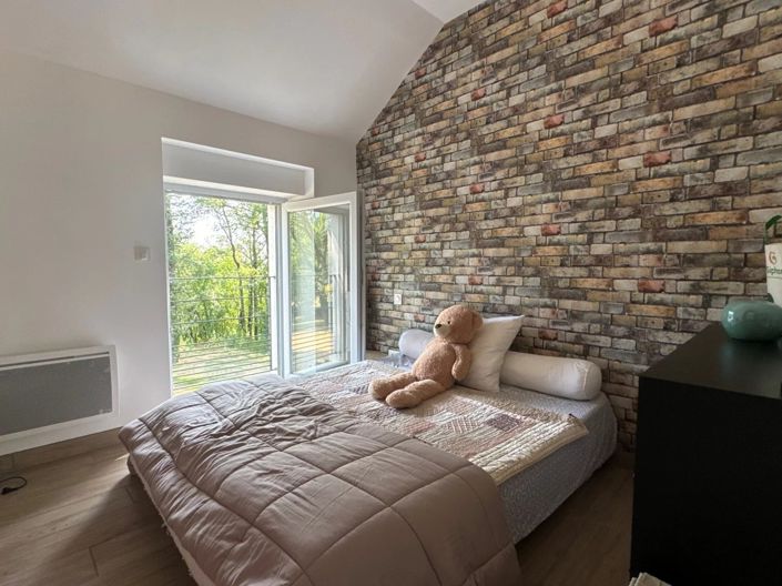 Image No.14-6 Bed House for sale