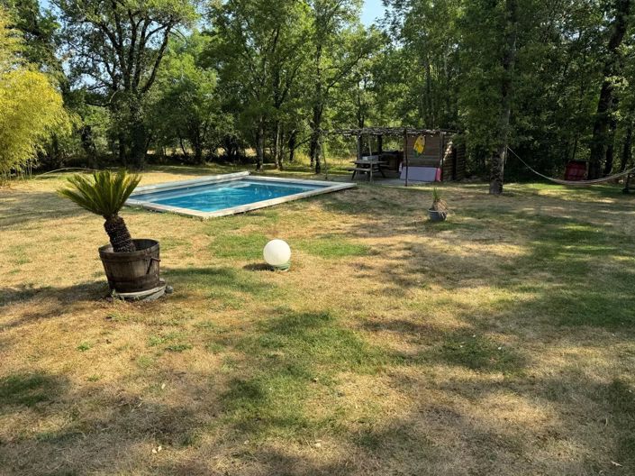 Image No.2-6 Bed House for sale