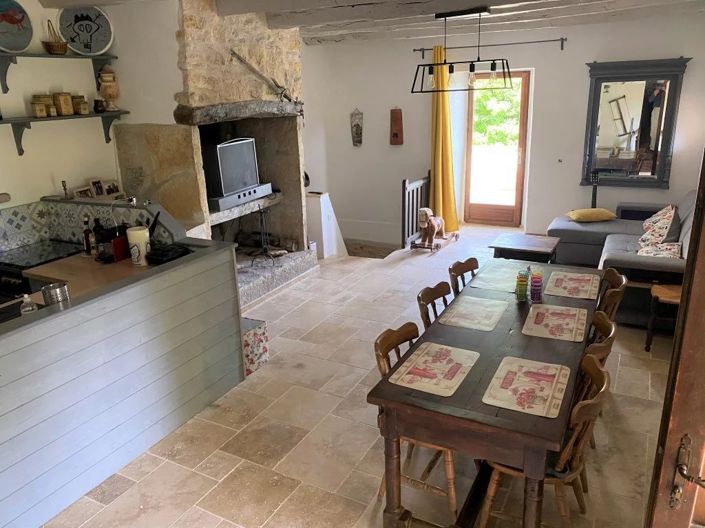 Image No.21-6 Bed House for sale