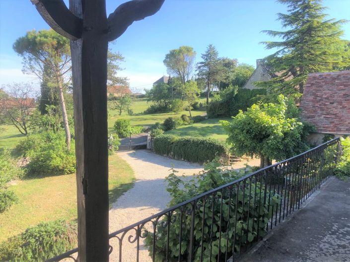 Image No.6-6 Bed House for sale