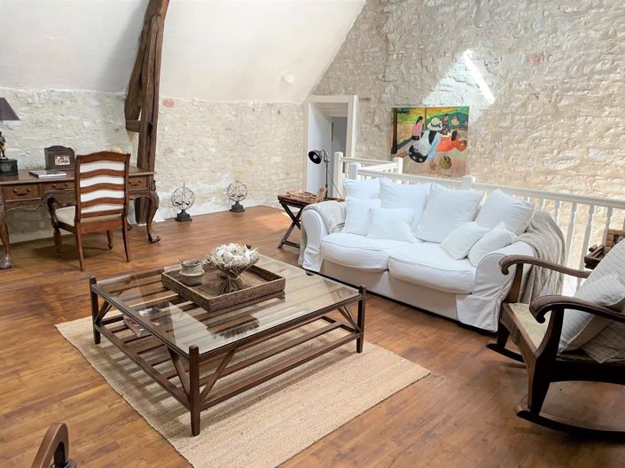 Image No.13-3 Bed House for sale